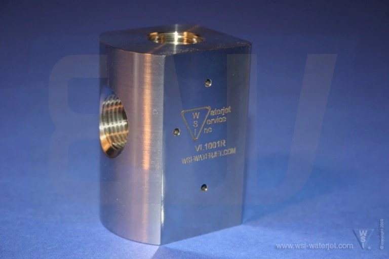 EWVL1001R_03